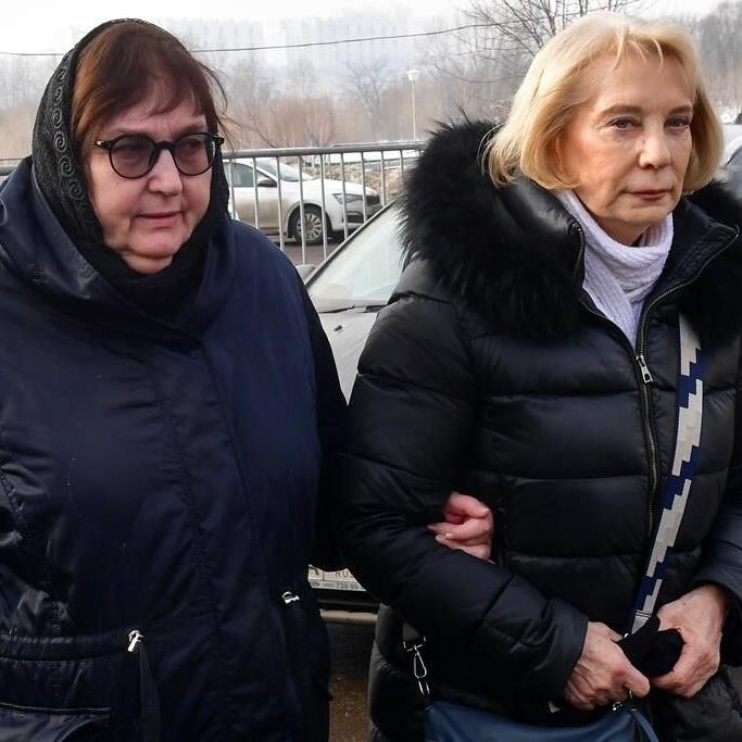 Navalny's mother brings flowers to his grave a day after thousands attended his funeral in Moscow